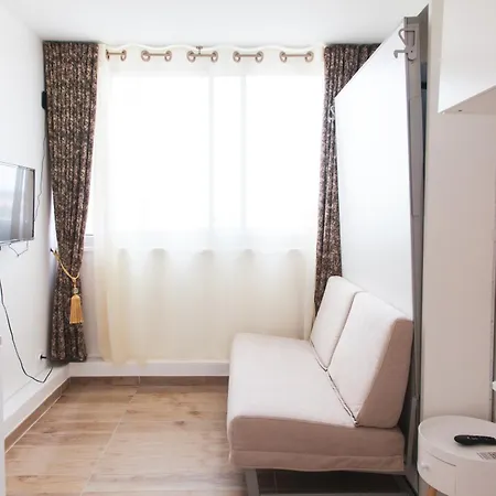 Chambre Avec Sa Salle De De Bain Privative Massy  Exterior foto